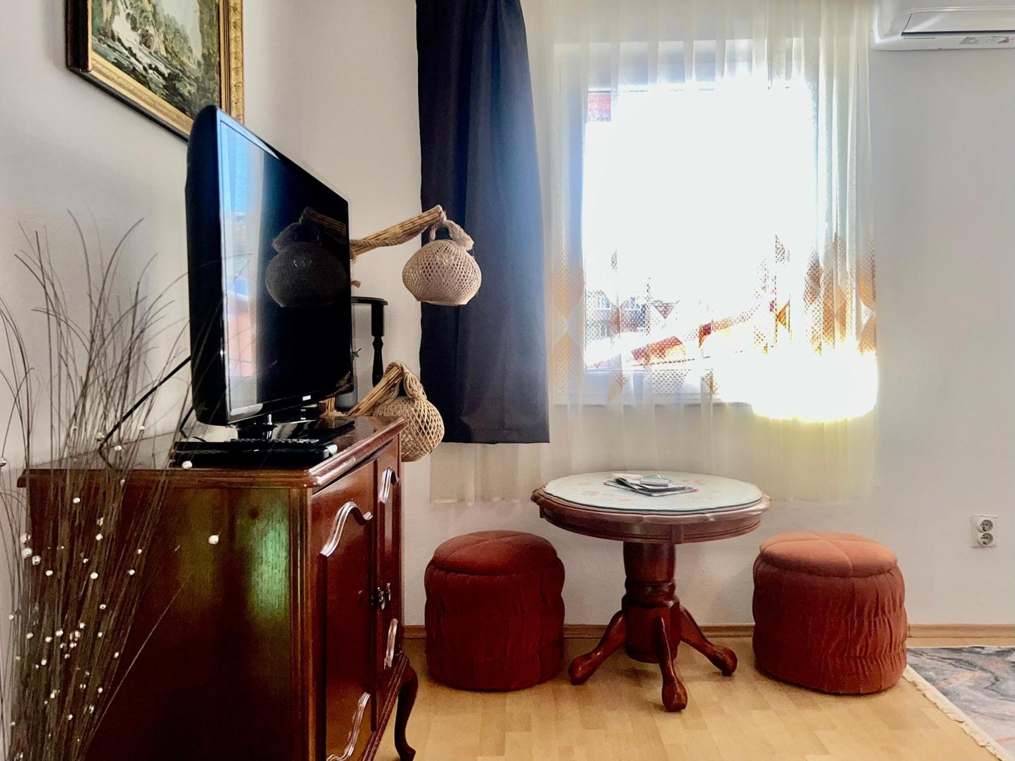 Hani Studio Apartment SJJ Esterno foto